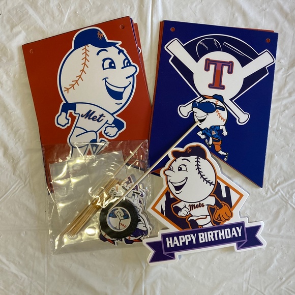 The New York Mets Birthday Party Decoration Bundle - Picture 1 of 4